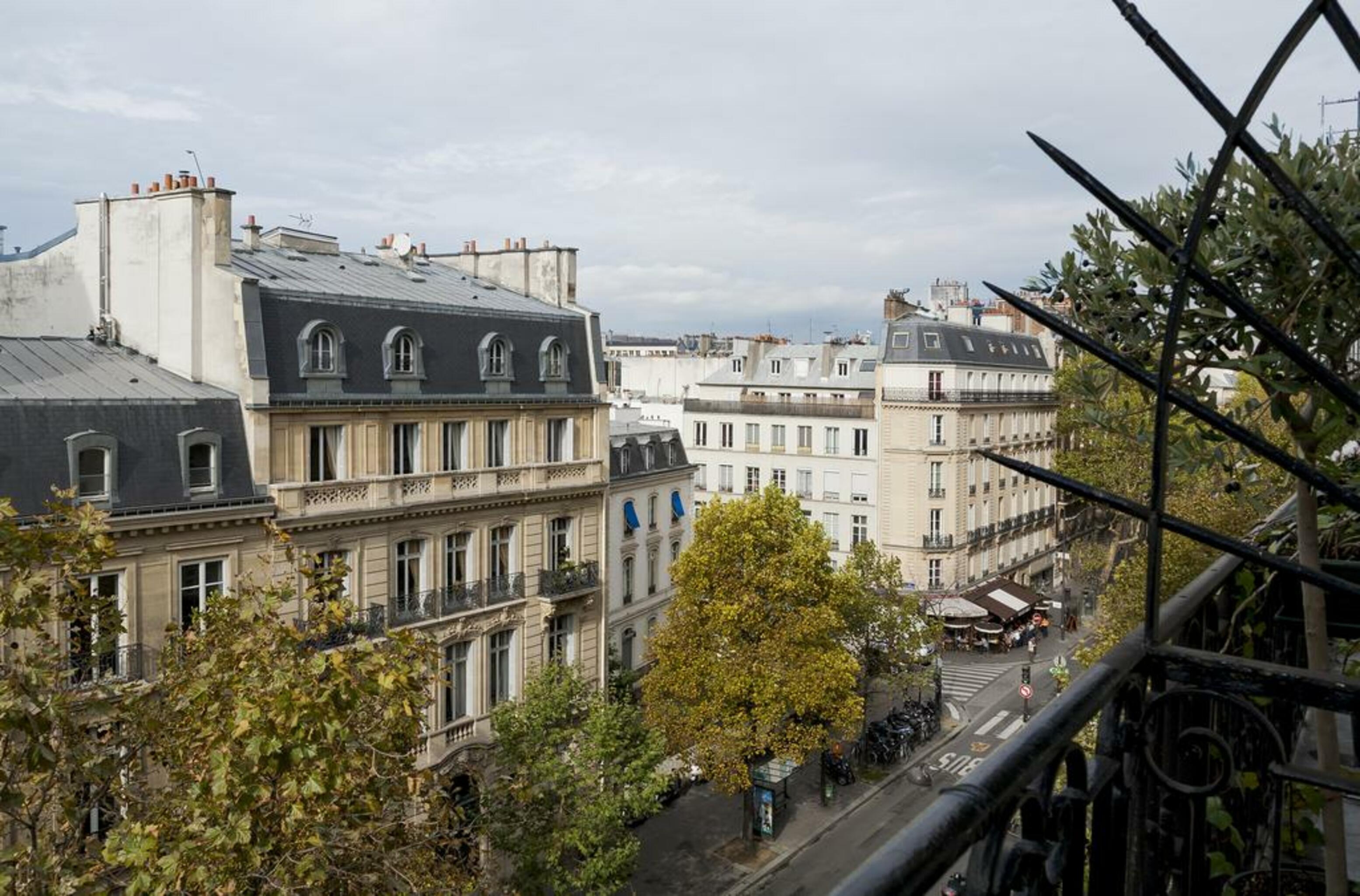 埃瓦里德埃菲尔提姆酒店 巴黎 外观 照片